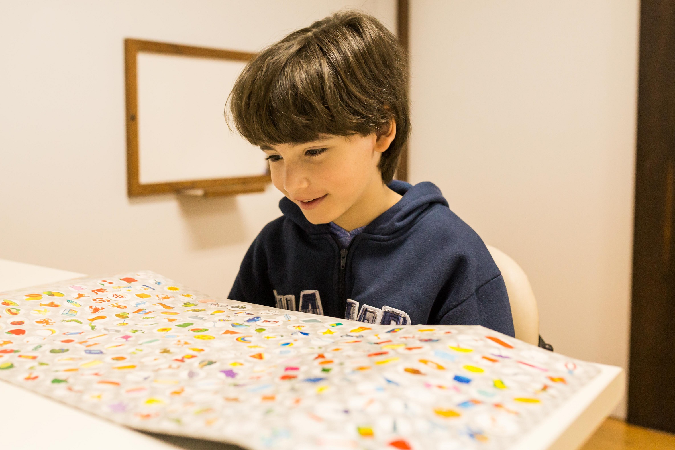 Entenda como a fonoaudiologia pode melhorar a sociabilidade de crianças autistas
