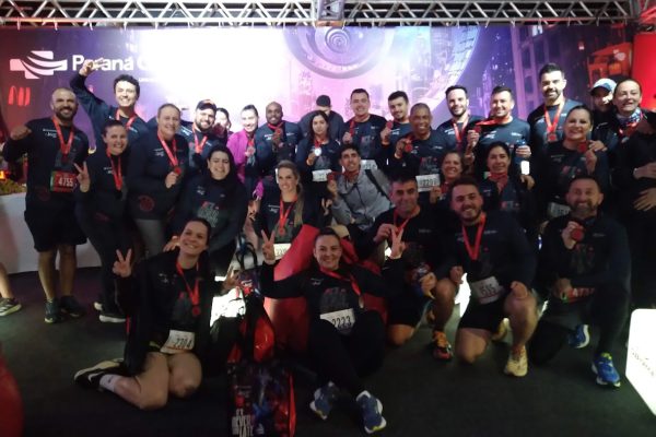 Com patrocínio da Paraná Clínicas, Night Run reúne mais 3 mil atletas em Pinhais